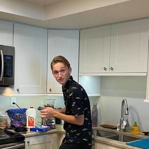 Meet your Posher, Ben